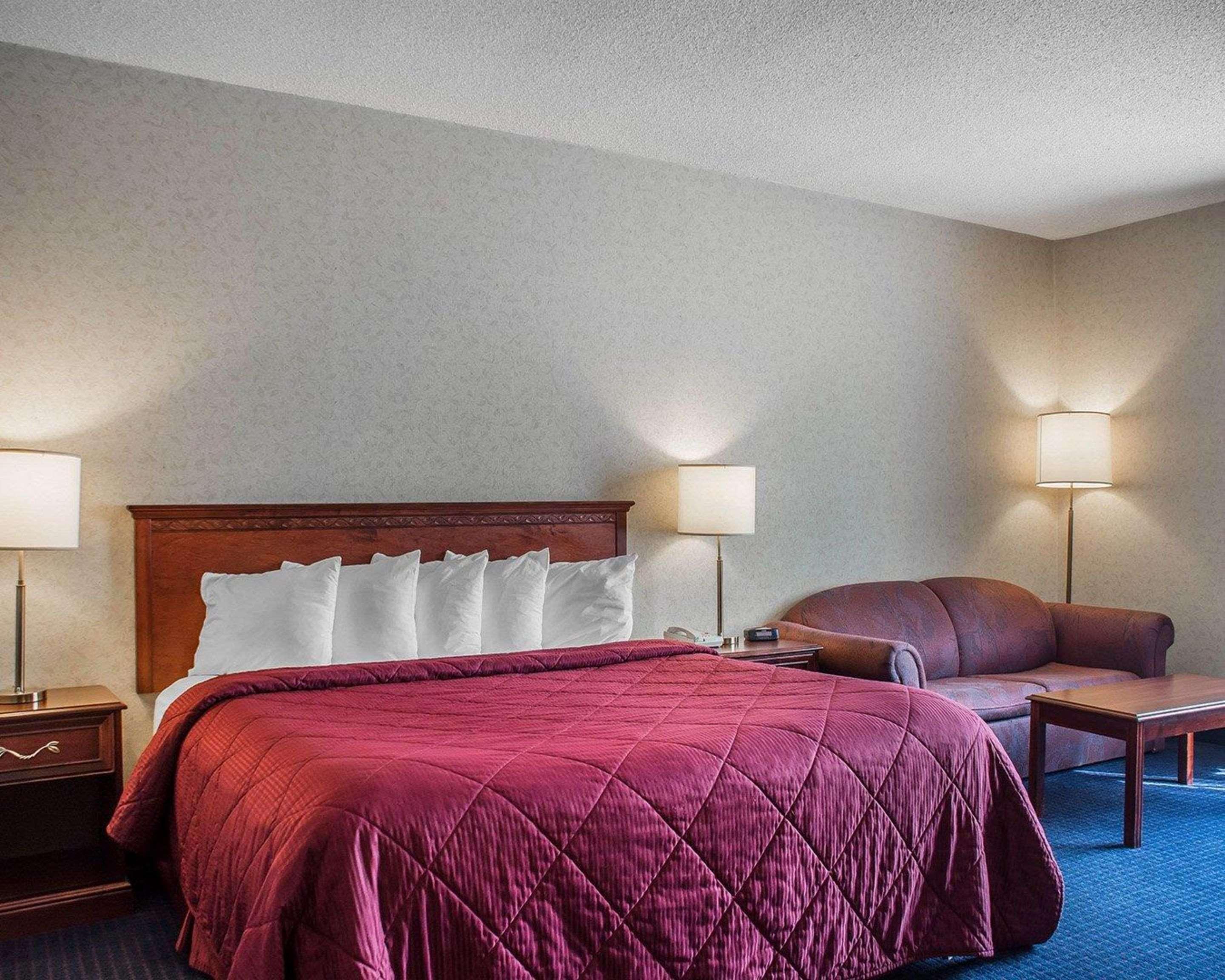 Quality Hotel & Suites Woodstock Eksteriør billede