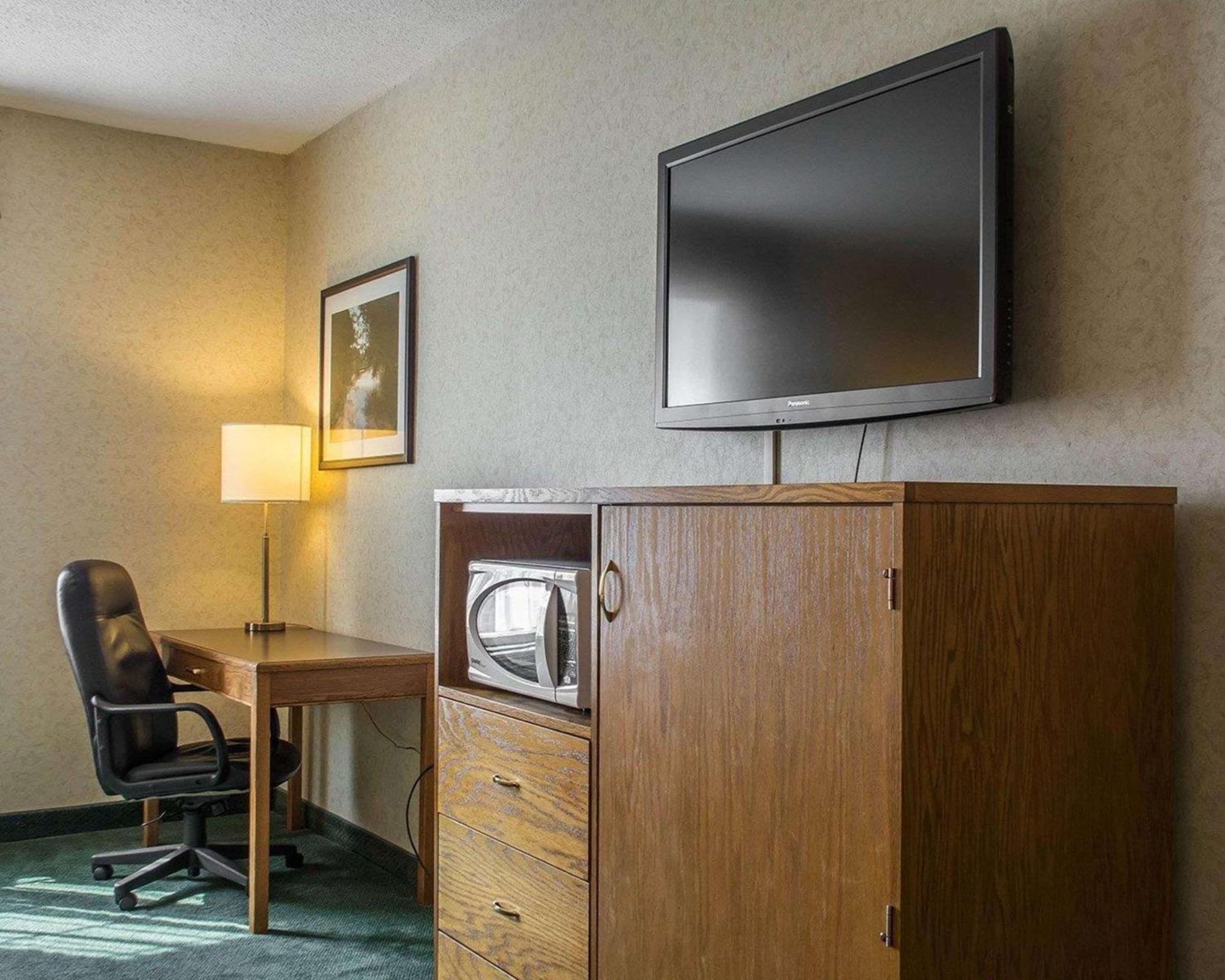 Quality Hotel & Suites Woodstock Eksteriør billede